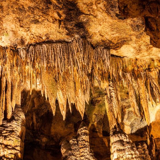 Hida Great Limestone Cave
