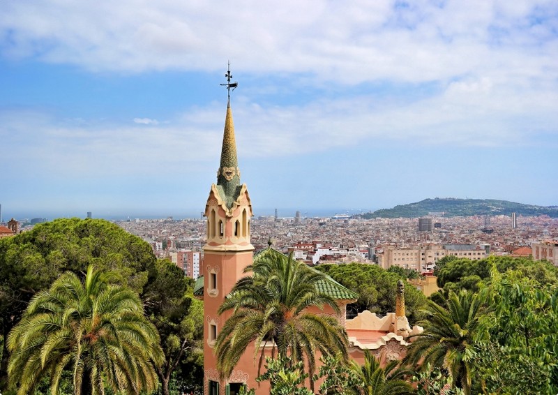 برشلونة